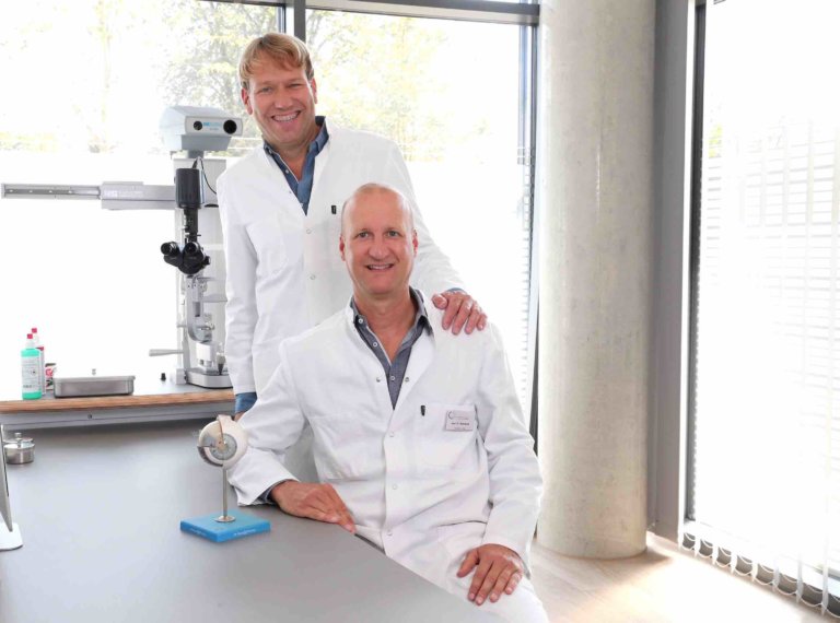 Augenspezialisten Dr. med. Christoph Niederdellmann and Dr. med. Felix Rombold